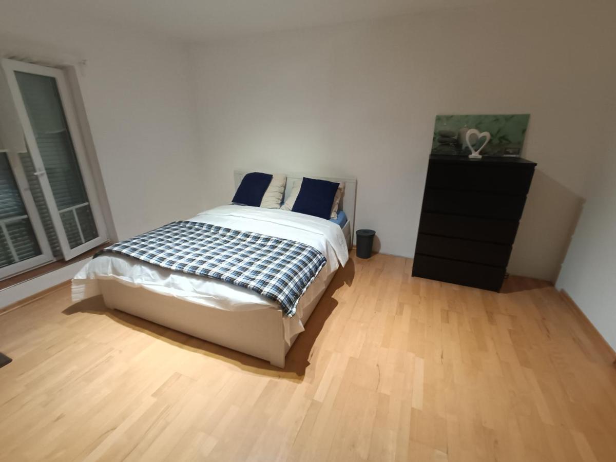 Sunny In Sunny House In A Quiet Location Hospedagem domiciliar *